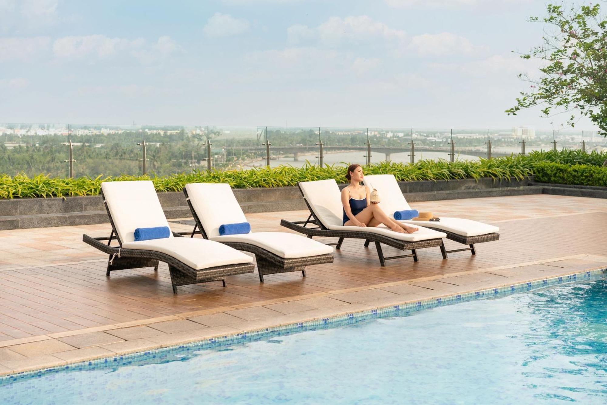 Sheraton Кантхо Екстер'єр фото Pool Deck